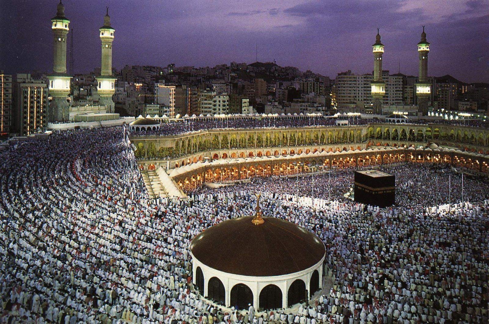 Umrah Package from Dubai