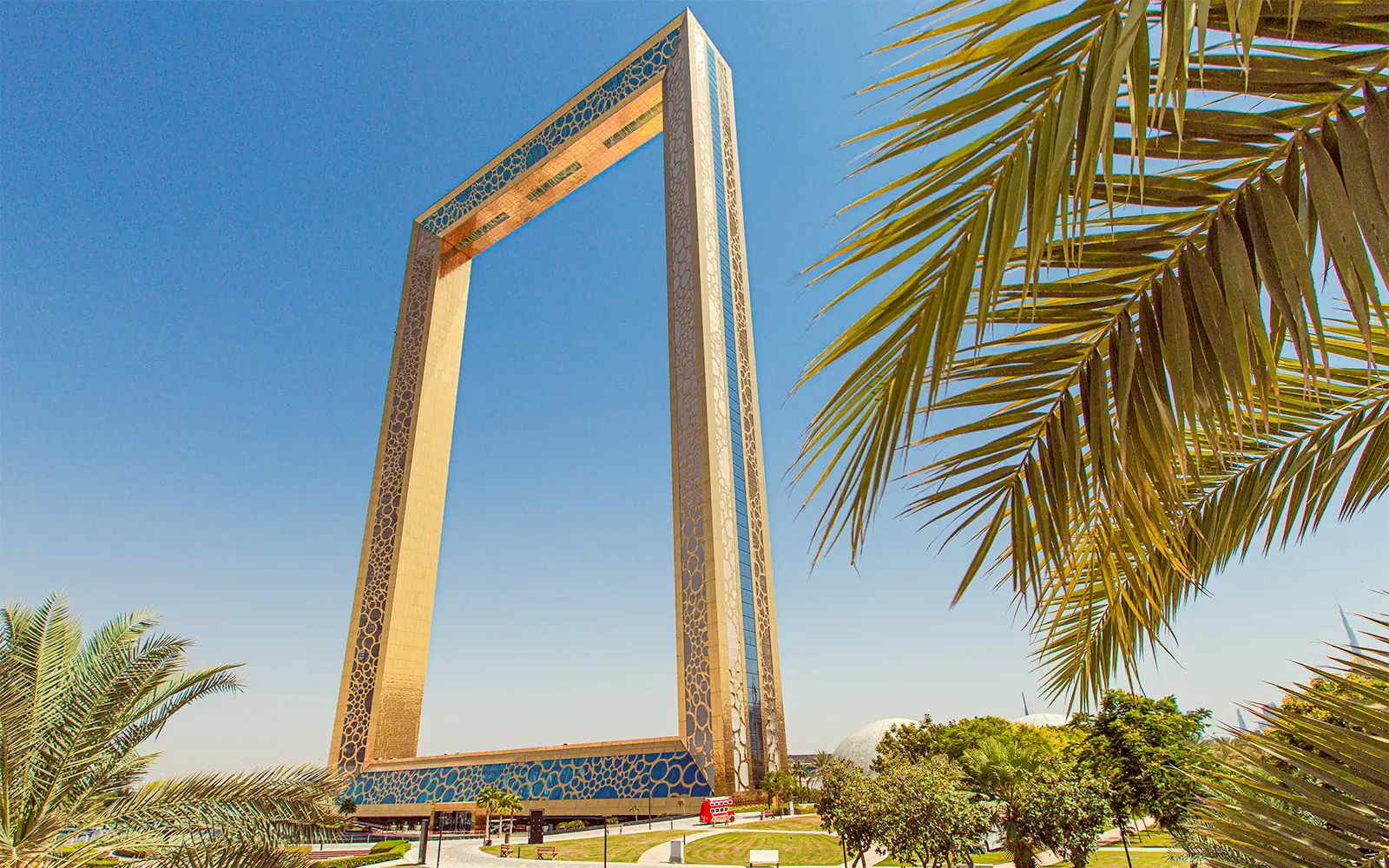 picture of dubai frame in day